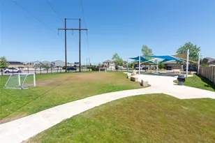 245 Shale Dr, Jarrell, TX 76537 - Photo 35