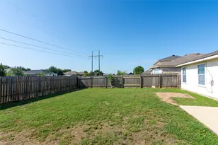 245 Shale Dr, Jarrell, TX 76537 - Photo 29