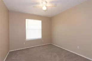 245 Shale Dr, Jarrell, TX 76537 - Photo 23