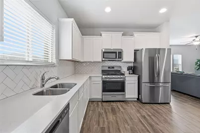 140 Pentro Path, Georgetown, TX 78626 - Photo 5