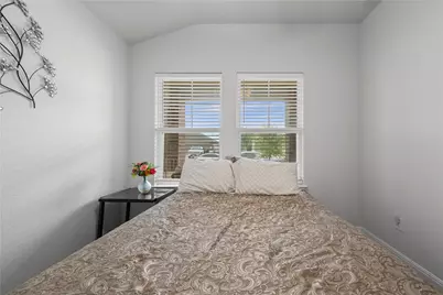 407 Water Way Avenue, Hutto, TX 78634 - Photo 21