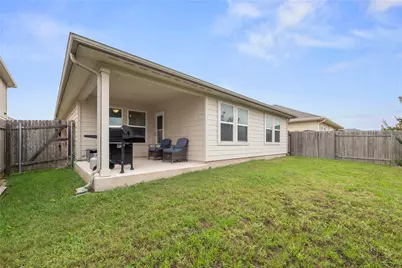 407 Water Way Avenue, Hutto, TX 78634 - Photo 31