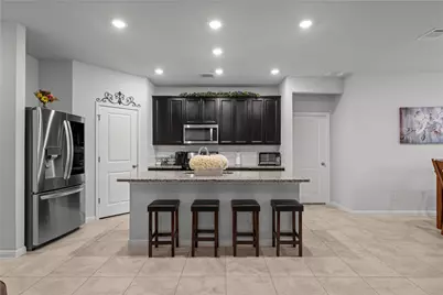 407 Water Way Avenue, Hutto, TX 78634 - Photo 7