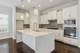 11813 Quintana Cove, Austin, TX 78739 - Photo 9