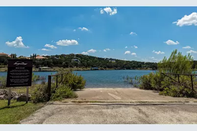 305 Angel Song Cove, Spicewood, TX 78669 - Photo 33