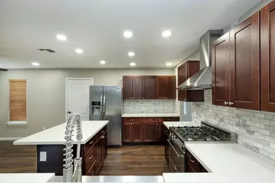 2412 Willow Way, Round Rock, TX 78664 - Photo 5