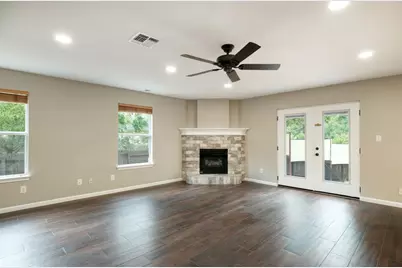2412 Willow Way, Round Rock, TX 78664 - Photo 3