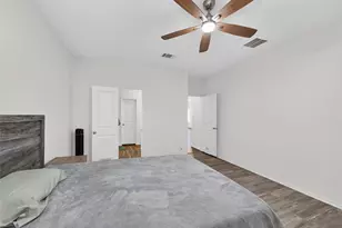 156 Greatest Gift Wy, Jarrell, TX 76537 - Photo 15