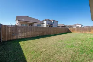 156 Greatest Gift Wy, Jarrell, TX 76537 - Photo 33