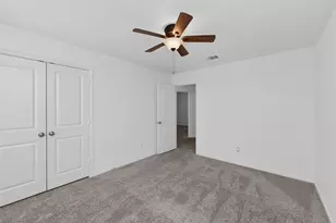 156 Greatest Gift Wy, Jarrell, TX 76537 - Photo 23