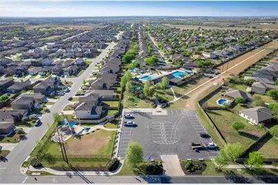 156 Greatest Gift Way, Jarrell, TX 76537 - Photo 37