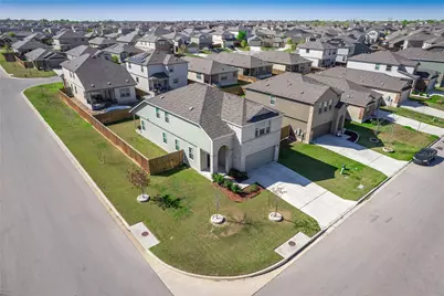 156 Greatest Gift Way, Jarrell, TX 76537 - Photo 35