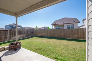 156 Greatest Gift Wy, Jarrell, TX 76537 - Photo 31