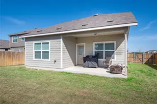 156 Greatest Gift Wy, Jarrell, TX 76537 - Photo 33