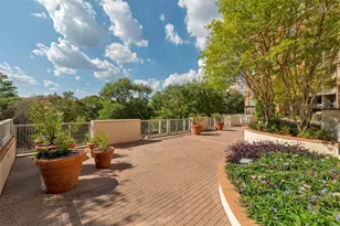 54 Rainey St, Austin, TX 78701 - Photo 25