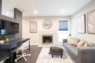 935 La Posada Dr, Austin, TX 78752 - Photo 1