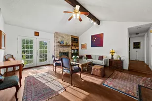 13105 Bourbon St, Austin, TX 78727 - Photo 3