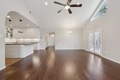 418 W Holland Street, San Marcos, TX 78666 - Photo 9