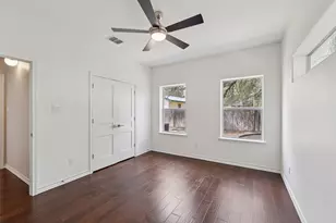 418 W Holland St, San Marcos, TX 78666 - Photo 29