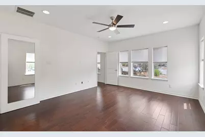 418 W Holland Street, San Marcos, TX 78666 - Photo 17