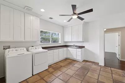 418 W Holland Street, San Marcos, TX 78666 - Photo 31