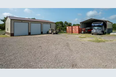 3692 County Road 207, Liberty Hill, TX 78642 - Photo 9