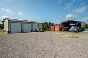 3692 Co Rd 207, Liberty Hill, TX 78642 - Photo 9
