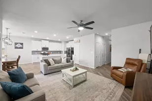 187 Buttonwood Dr, Buda, TX 78610 - Photo 7