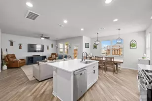 187 Buttonwood Dr, Buda, TX 78610 - Photo 9