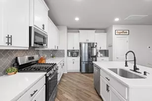 187 Buttonwood Dr, Buda, TX 78610 - Photo 11