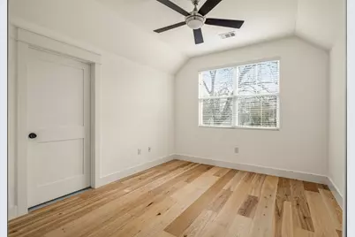 3302 Hollywood Avenue, Austin, TX 78722 - Photo 21