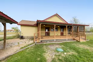 2601 Windy Ridge Rd, Taylor, TX 76574 - Photo 25