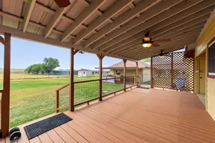 2601 Windy Ridge Rd, Taylor, TX 76574 - Photo 21