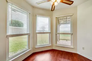 2601 Windy Ridge Rd, Taylor, TX 76574 - Photo 13