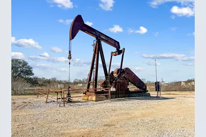 2494 County Road 118, Giddings, TX 78942 - Photo 11