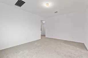 258 Majestic Cedar Dr, Liberty Hill, TX 78642 - Photo 15