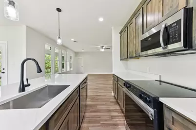 130 Mokalau Drive, Bastrop, TX 78602 - Photo 15