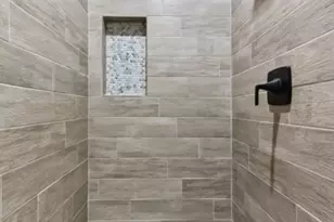 130 Mokalau Dr, Bastrop, TX 78602 - Photo 23