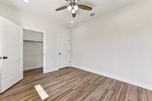 130 Mokalau Dr, Bastrop, TX 78602 - Photo 27