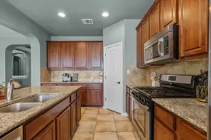 1929 Pecan Valley Dr, Leander, TX 78641 - Photo 9