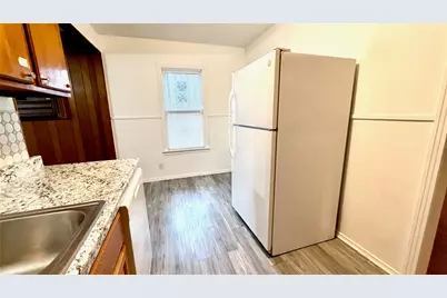 2109 E 12th Street, Austin, TX 78702 - Photo 9
