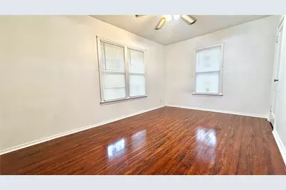 2109 E 12th Street, Austin, TX 78702 - Photo 19