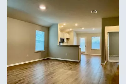 1452 Fairhaven Gateway, Georgetown, TX 78626 - Photo 3