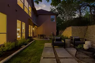 1717 Allium Dr, Austin, TX 78733 - Photo 9