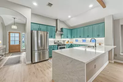 10204 Wind Cave Trail, Austin, TX 78747 - Photo 11