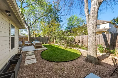 10204 Wind Cave Trail, Austin, TX 78747 - Photo 37