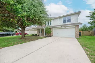 125 Holland St, Hutto, TX 78634 - Photo 3