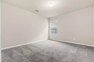 2039 Rowan Wy, New Braunfels, TX 78130 - Photo 5