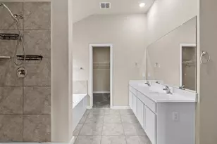 2039 Rowan Wy, New Braunfels, TX 78130 - Photo 15