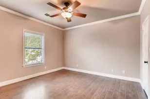 906 Juniper St, Austin, TX 78702 - Photo 21